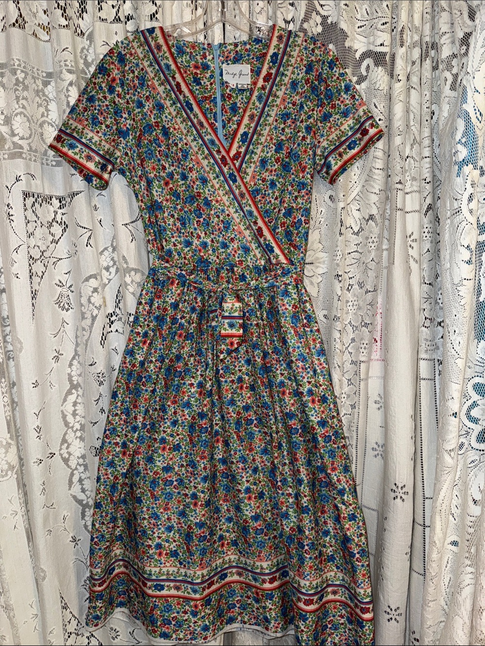 Vintage Midge Grant floral dress 1970’s